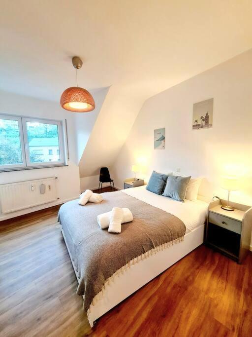 New Large 2bedrooms With Parking-bon68 Apartment