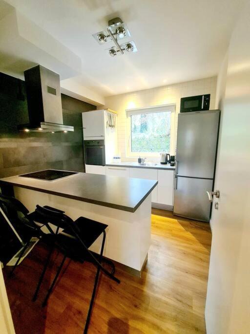 New Large 2bedrooms With Parking-bon68 Luxemburg